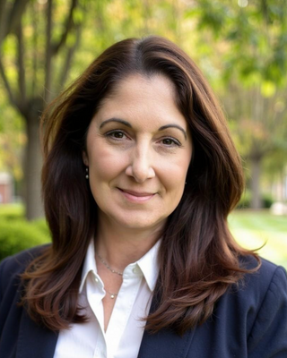 Photo of Lauren Altmann, Counselor, LAC
