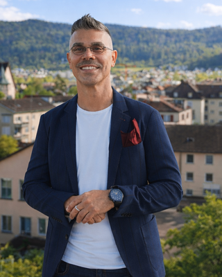 Photo of Dr. Danilo Dominguez - Family Therapy, Psychologist, PhD, FSP