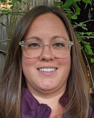 Photo of Julianne Thomas, Mental Health Counselor Associate, LMCHA
