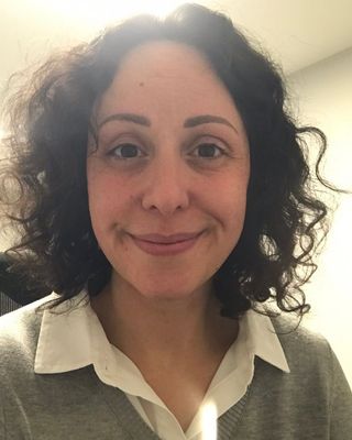 Photo of Nadine Ahmed, Counselor in Forest Hills, NY