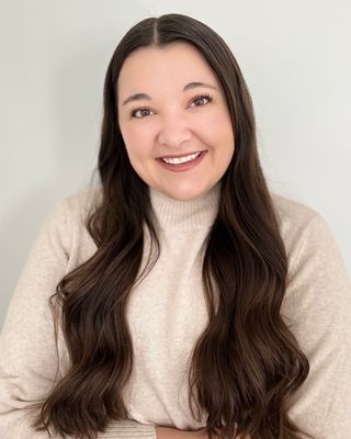 Photo of Taylor Sinton, Clinical Social Work/Therapist, MSW, LICSW