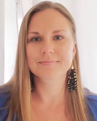 Photo of Nikki Anello, Licensed Professional Counselor Candidate, LPCC