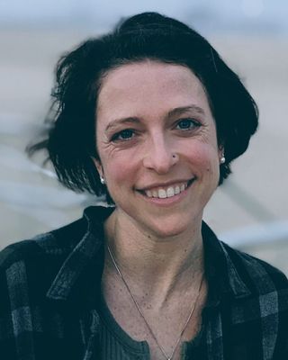 Photo of Ariel Meltzer, Licensed Social Worker in New Jersey
