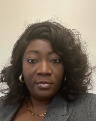 Photo of Khadijat Alade, Clinical Social Work/Therapist, MIS, MSW, LSW