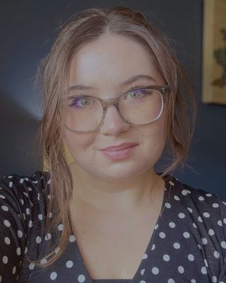 Photo of Maria Lonsdale, Counselor, LMHC