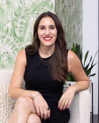 Photo of Jenny Maenpaa - New York City Psychotherapy Collective, Clinical Social Work/Therapist, LCSW, EdM