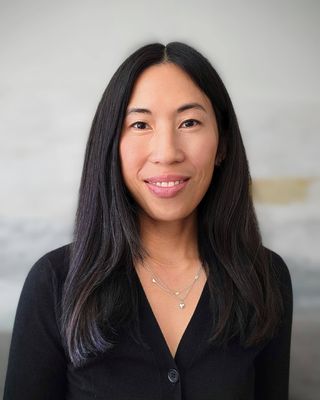 Photo of Joni Louie, Pre-Licensed Professional