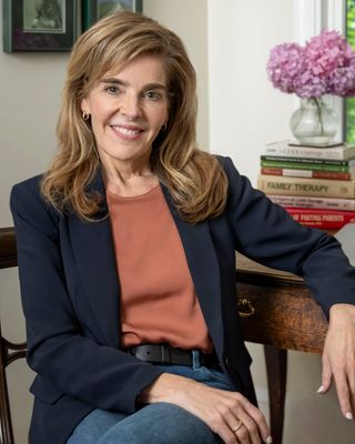 Photo of Kate Scharff, Clinical Social Work/Therapist, MSW, LCSW-C, LICSW, LCSW