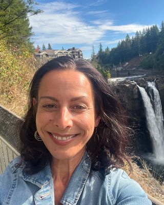 Photo of Gina Weintraub, Clinical Social Work/Therapist, LICSW, RYT