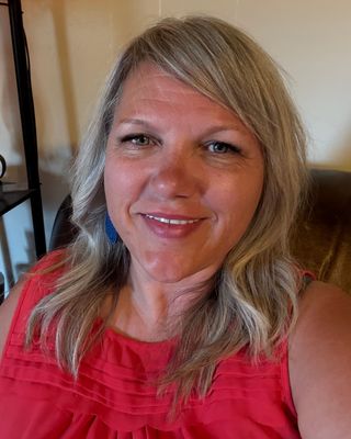 Photo of Jamalynn Holloway, Counselor, LPC, LAC, NCC, TTS