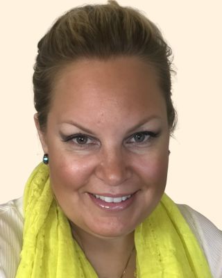 Photo of Hollie Mills, Clinical Social Work/Therapist, MSW, LCSW-C