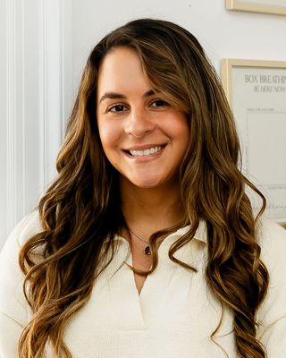 Photo of Taylor Pini, Licensed Professional Counselor in Hoboken, NJ