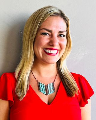 Photo of Catherine Fernandez, Clinical Social Work/Therapist, LCSW