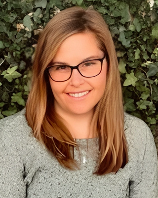 Photo of Sydney Shaevel, Marriage & Family Therapist, LMFT