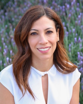 Photo of Alina Gorgorian, Psychologist in Sawtelle, Los Angeles, CA
