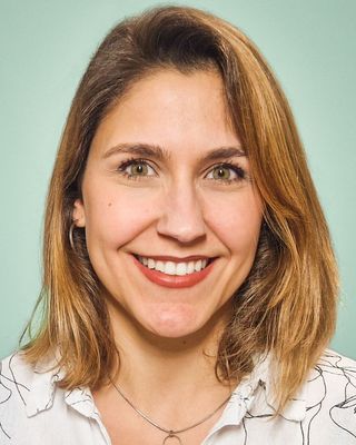 Photo of Fernanda Queiroz, Psychologist, HCPC - Couns. Psych.