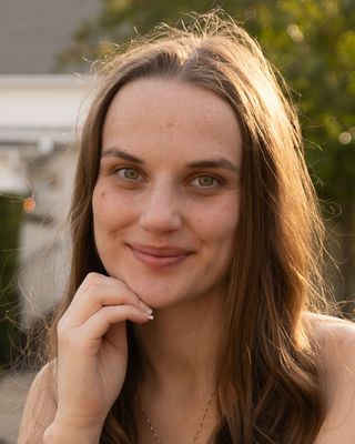 Photo of Taylor Jabczenski, Licensed Professional Counselor Associate, MS