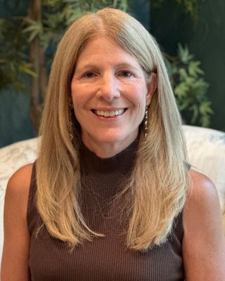 Photo of Susan S. Warner, Pre-Licensed Professional, MSW, JD, CMT