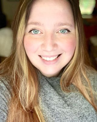 Photo of Jessica Golden, Clinical Social Work/Therapist, LCSW