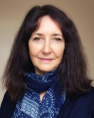 Photo of Dr Danna van Niekerk, Psychologist, PsychD, HCPC - Clin. Psych.