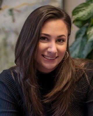 Photo of Natasha Metzger, Marriage & Family Therapist, LMFT