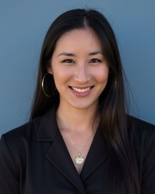 Photo of Sari Kwan, Marriage and Family Therapist Candidate, MA, MFTC, LPCC