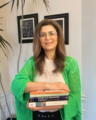 Photo of Maryam Rostami - EMDR, IFS, Trauma, Anxiety, Depression Therapy, Registered Social Worker, RSW, MSW