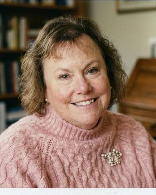 Photo of Kim Miller, Licensed Mental Health Counselor, LMHC