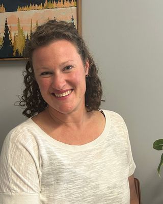 Photo of Danielle Feld, Pre-Licensed Professional, MSW