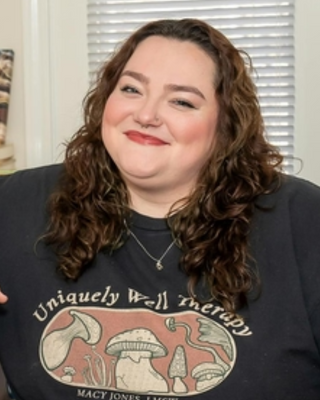 Photo of Macy Jones, Clinical Social Work/Therapist, LCSW