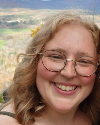 Photo of Megan Ferrari, Licensed Professional Counselor, LMHC