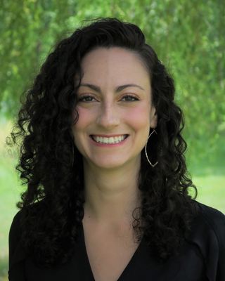 Photo of Samantha Strauss, Counselor in Pearl River, NY