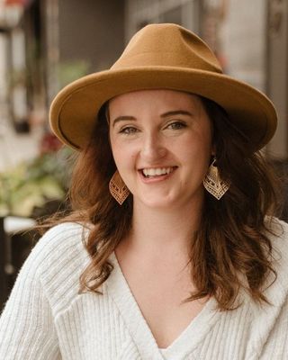 Photo of Dr. Chantel Windy, Clinical Social Work/Therapist, EdD, LMSW, CCTP