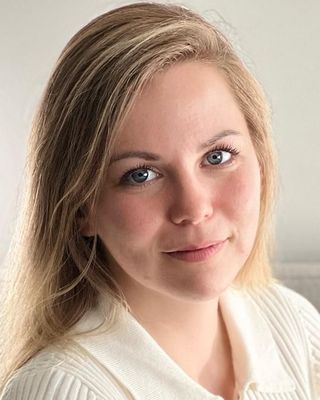 Photo of Evelin Erdodi, Counsellor, MBACP