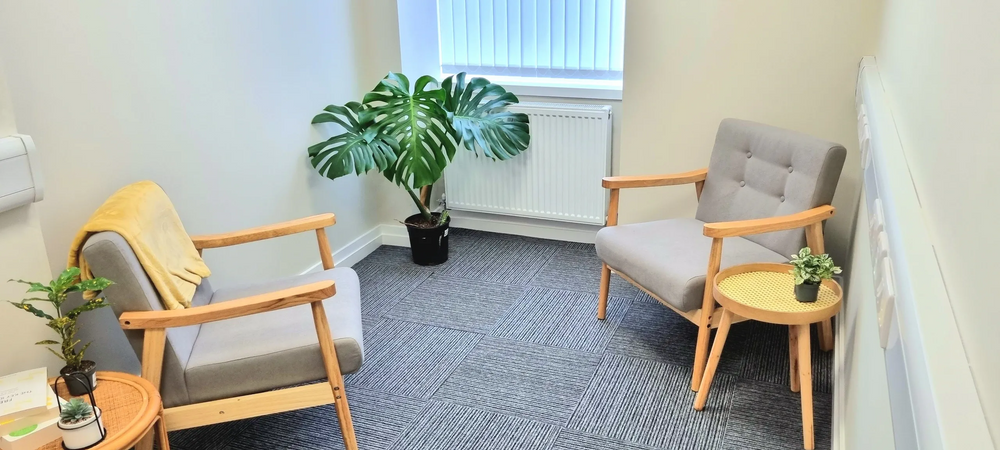 My safe and confidential room in the heart of Llandudno town centre