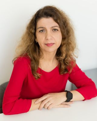 Photo of Claudia-Mihaela Issur, Psychotherapist in Croydon, England