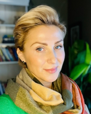 Photo of Ivona Szostak, Registered Psychotherapist (Qualifying) in Mississauga, ON