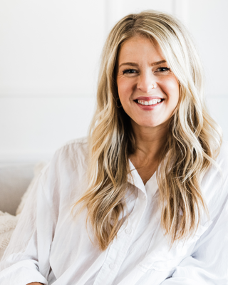 Photo of Amanda Geleynse, Registered Psychotherapist (Qualifying), MACP