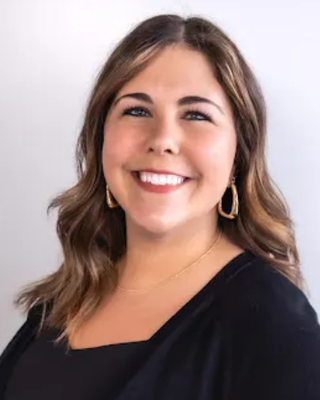 Photo of Lindsey Daoust, Clinical Social Work/Therapist, LMSW