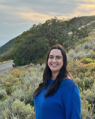 Photo of Erika Vergueiro, Clinical Social Work/Therapist, MSW, CSW