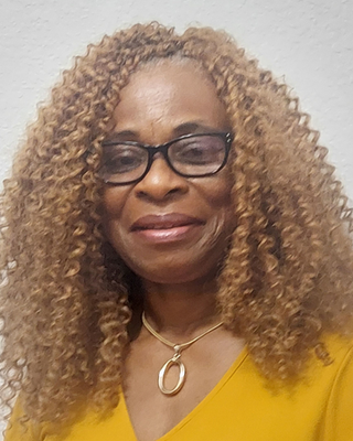 Photo of Gloria Nwagbara, Psychiatric Nurse Practitioner, NP