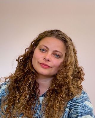 Photo of Cailin Greenburg, Marriage & Family Therapist Associate, MA, AMFT