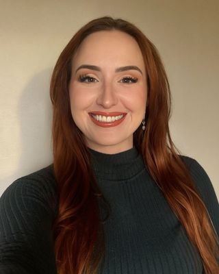 Photo of Nicole Lethbridge, Registered Psychotherapist (Qualifying), MA, RP(Q)