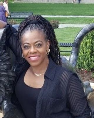 Photo of Lonna Soward, Counselor in Gaithersburg, MD
