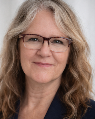 Photo of Betty Anne Nixon - EMDR Therapy BettyAnneN, Betty, Anne, Nixon, APN-C, PMHNPBC