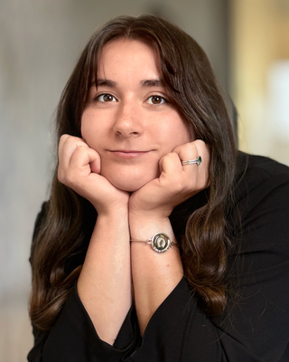 Photo of Shannon Di Virgilio, Pre-Licensed Professional, LPCMHSP, MEd