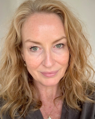 Photo of Úna Le Meur, Psychotherapist, MSc, MIACP