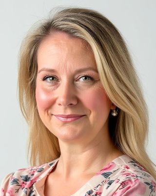 Photo of Alex Smedzik, Registered Social Worker, MSW, RSW, CYCP