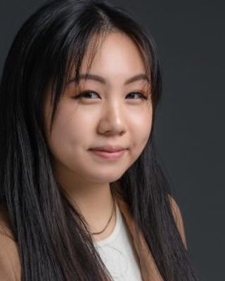 Photo of Elizabeth Huang, Counselor, LMHC