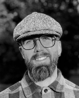 Photo of Gray Winchell, Registered Psychotherapist, RP
